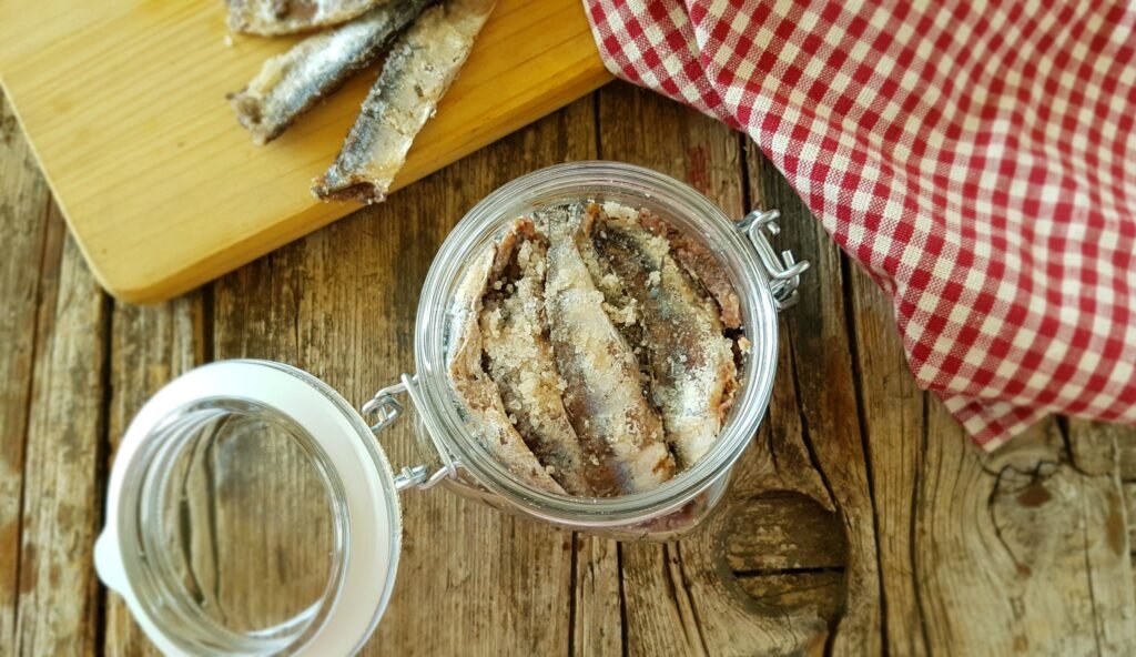 Conservare sotto sale